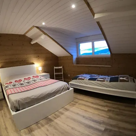 Apartment Chez Lea Et Lolo - L'alpina