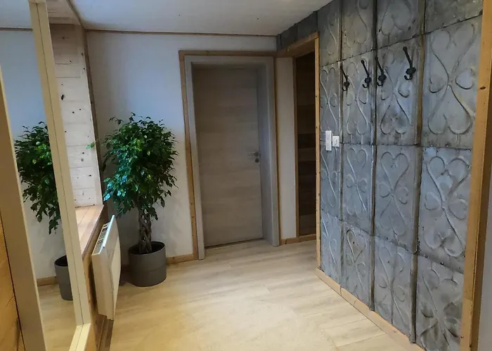 Chez Lea Et Lolo - L'alpina Appartement